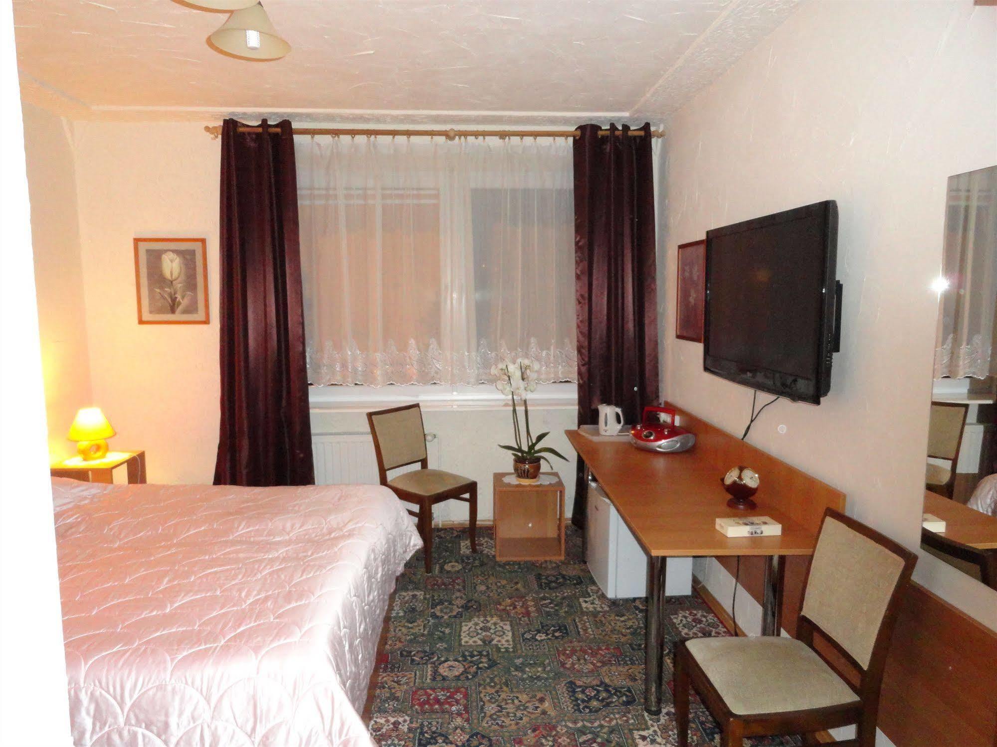 Villa Maria Cracovie Extérieur photo
